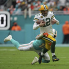 Packers_Dolphins_Football_96950.jpg