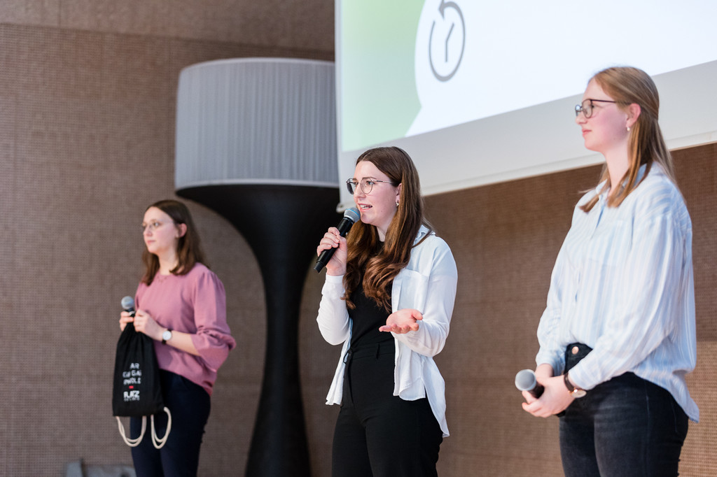 BTV-Marketing-Trophy-Fotografin-Christina-Gaio-19_ April 2023-120223.jpg