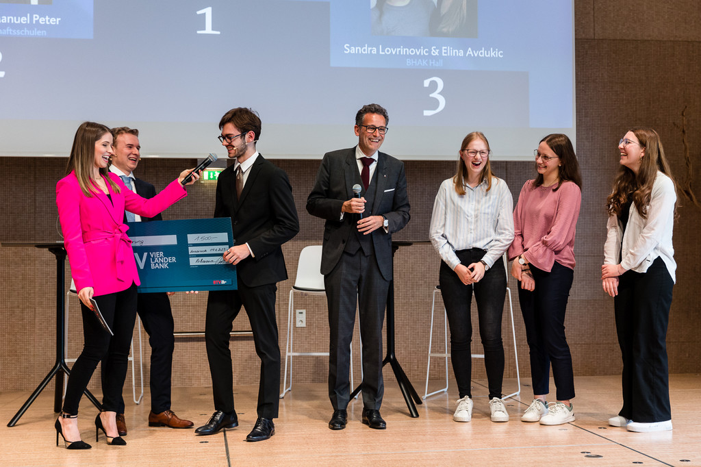 BTV-Marketing-Trophy-Fotografin-Christina-Gaio-19_ April 2023-125725.jpg