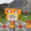 2023-05-11T125125Z_1188554006_RC2CW0AN7HJD_RTRMADP_3_SWISS-ROCKSLIDE.JPG