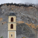 2023-05-11T132036Z_1613527655_RC2DW0AR0Z2Q_RTRMADP_3_SWISS-ROCKSLIDE.JPG