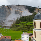 2023-05-11T144951Z_338174150_RC2EW0AGC2MM_RTRMADP_3_SWISS-ROCKSLIDE.JPG