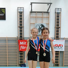 Turnerinnen AK 8.jpg