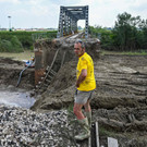 AFP_33FR2Q3.jpg
