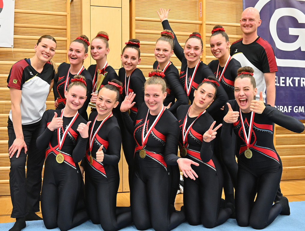 TSZ Senior women.jpg