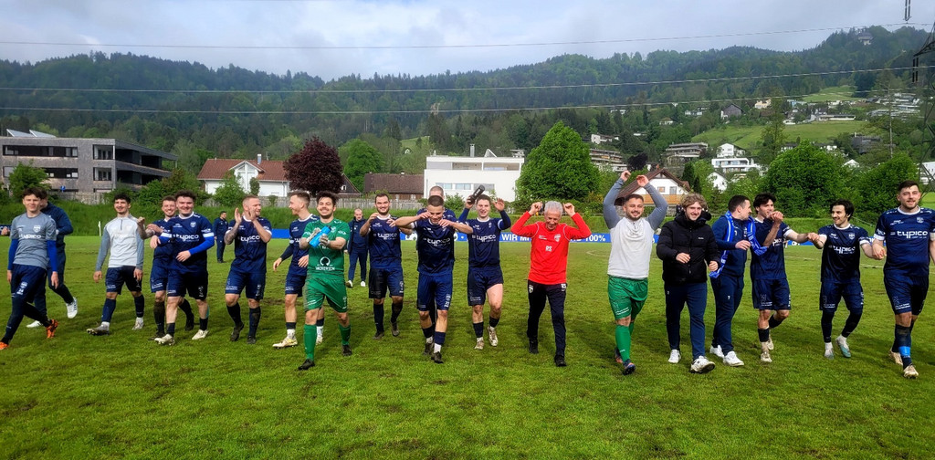 Lochau Fu__ball Aufstiegsparty Symbolfotos Juni 2023 _10_.jpg