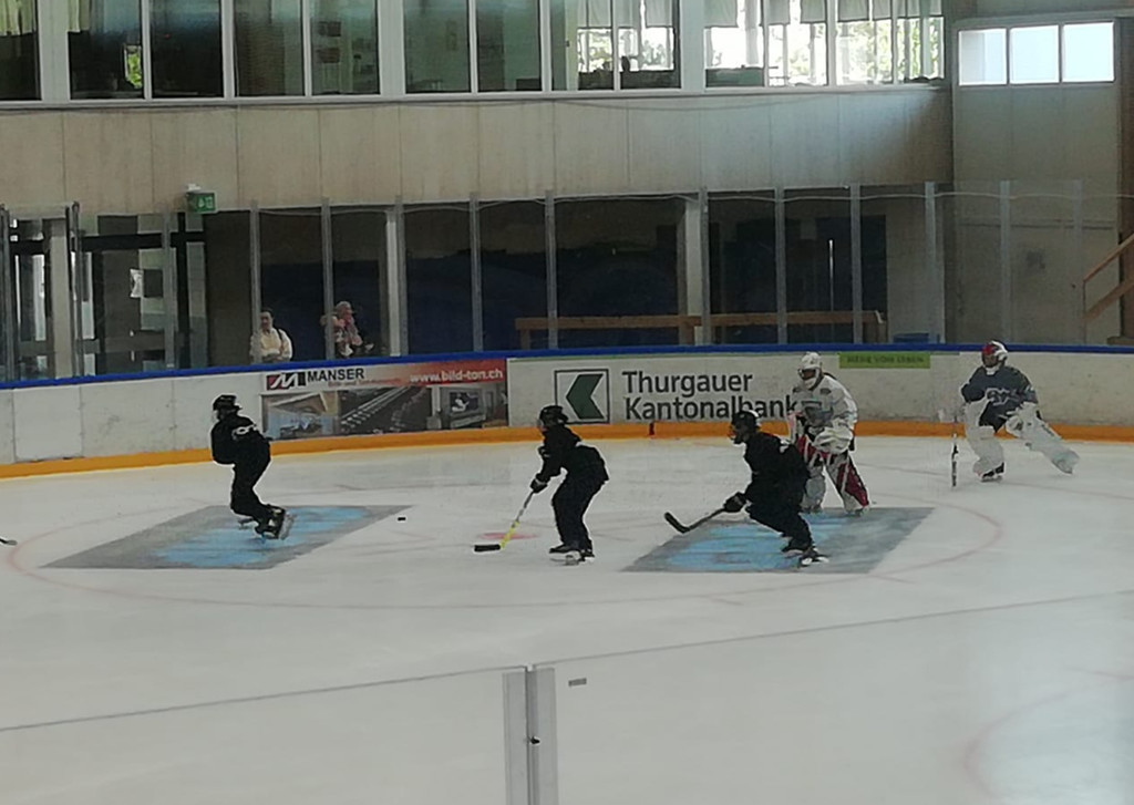 hockey.jpg