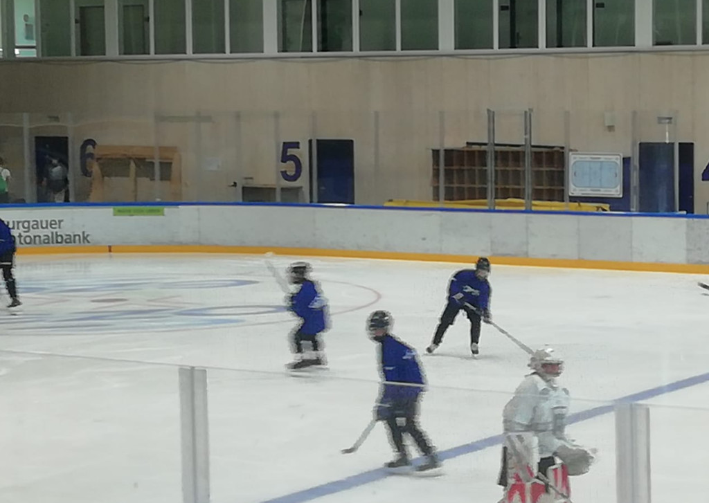 hockey7.jpg
