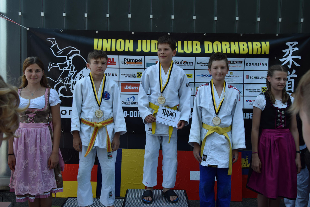 Dario U12.JPG