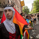 2023-06-25T231625Z_149336732_RC2GQ1A6W0VR_RTRMADP_3_NEW-YORK-LGBT-PRIDE.JPG