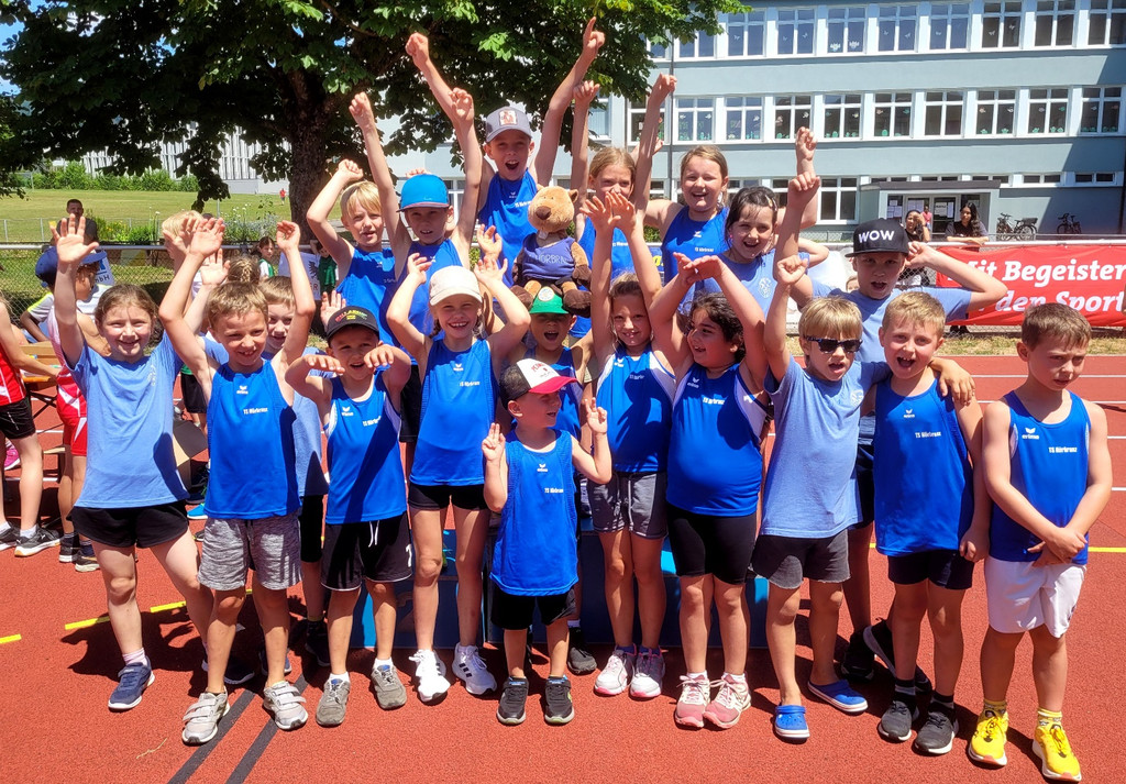Leichtathletik SV Lochau NACHWUCHSMEETING 24-06-2023 A Siegerehrung _4_.jpg