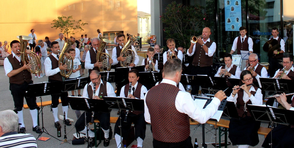 Lochau Musikverein SOMMERKONZERT am Pfarrplatz TERMIN Juli 2023 _1_.JPG