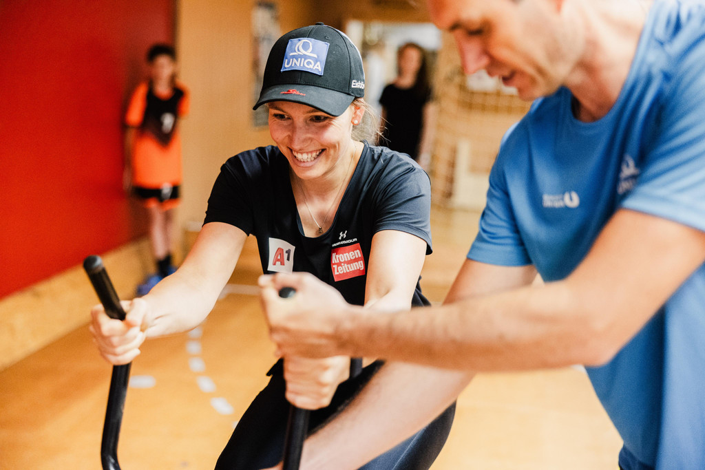 Christine Scheyer Radball_ Copyright SPORTUNION.jpg