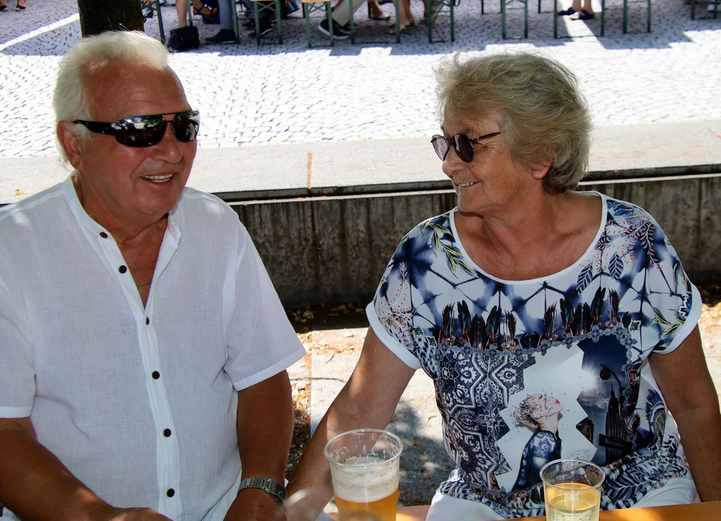 Dorfplatz _35_.JPG