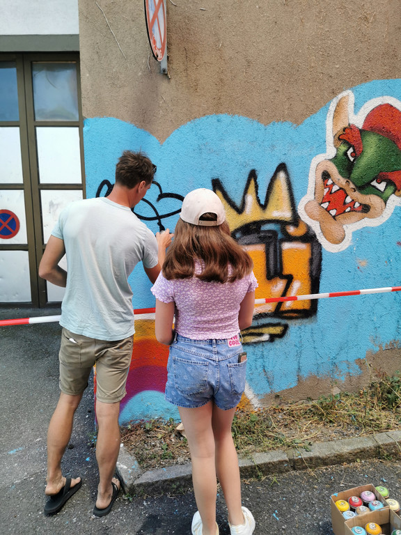 Graffiti Aktion mit Schulklassen.jpg