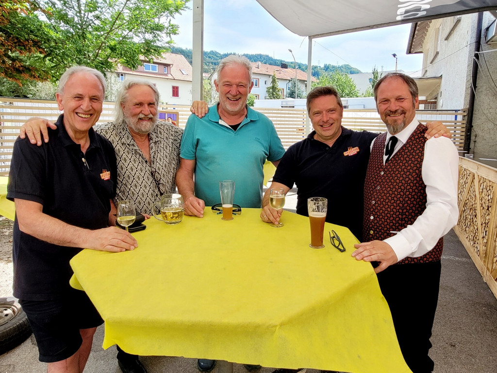 Musikverein DORFFEST B Menschen im Umfeld 22-07-2023 _1_.jpg