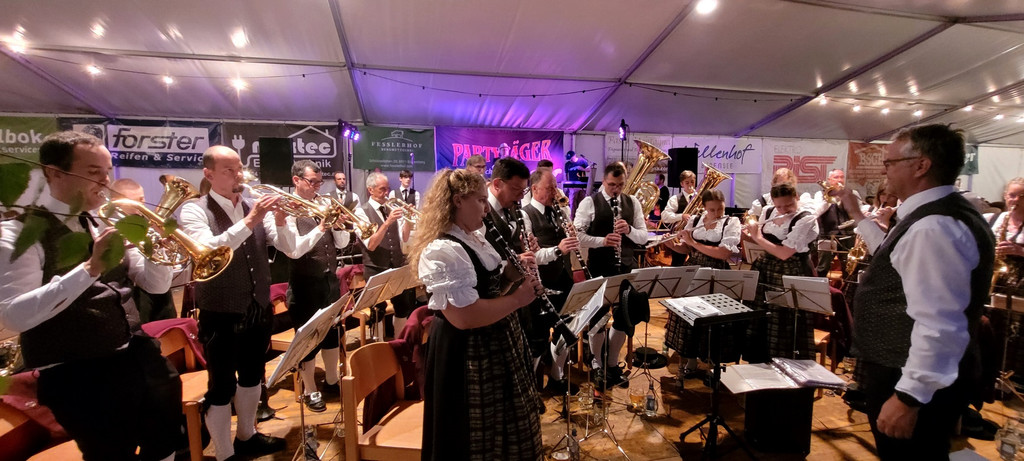 Musikverein DORFFEST C Stimmung GASTMUSIK 22-07-2023 _14_.jpg