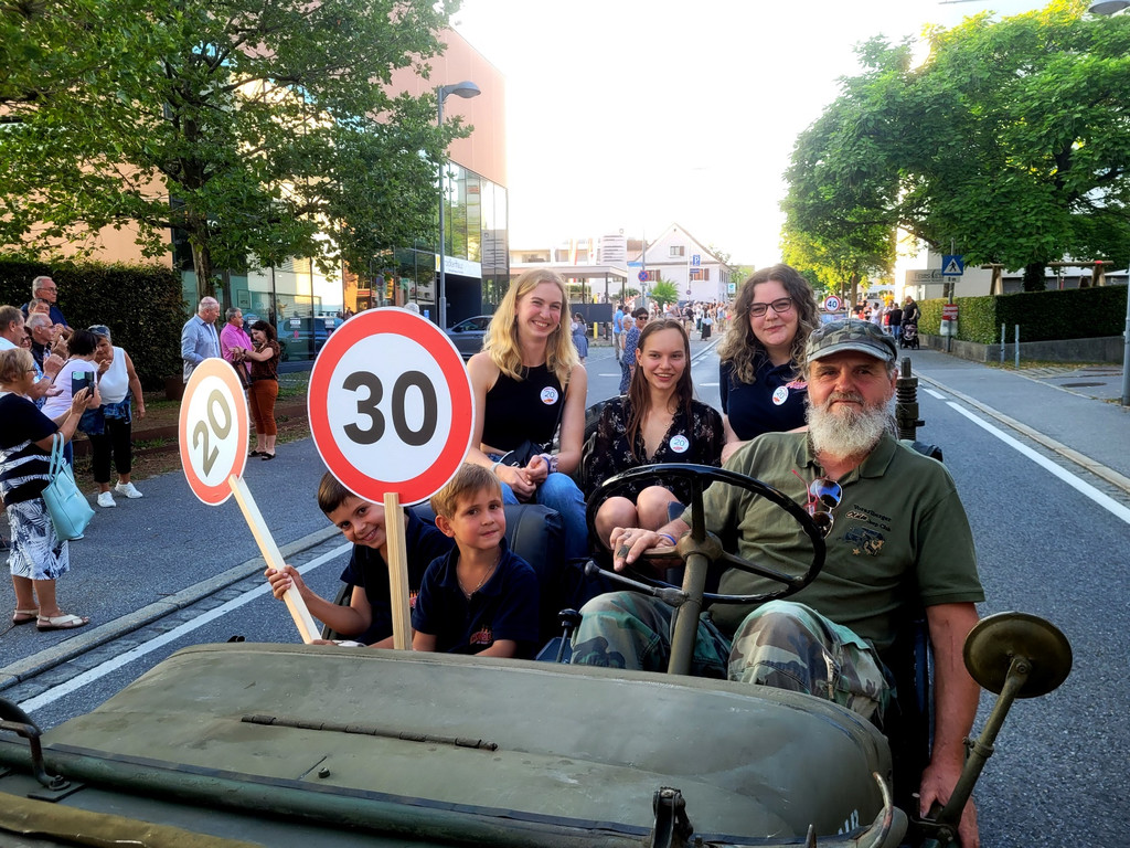 Jahrg__nger JUBIL__UMSTREFF beim Lochauer Dorffest 22-07-2023 _4_.jpg