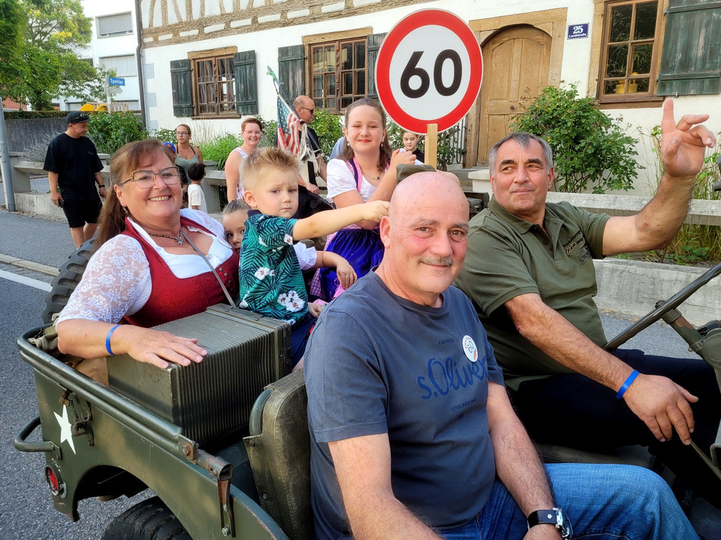 Jahrg__nger JUBIL__UMSTREFF beim Lochauer Dorffest 22-07-2023 _7_.jpg