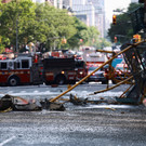 2023-07-26T132328Z_1353556609_RC21B2AMGX2M_RTRMADP_3_NEW-YORK-CRANE-FIRE.JPG