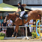 Clara Tschanett Springreiten