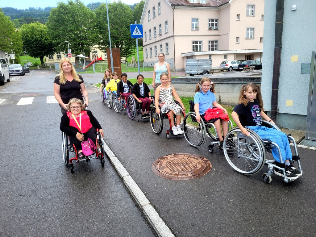 Lochau FERIENPROGRAMM Rollstuhl Workshop __ZIV 21-07-2023 _9_.jpg
