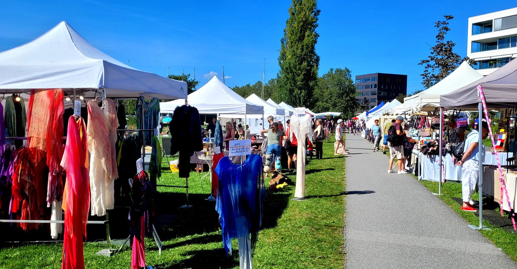 Kunstmarkt am Kaiserstrand 02-09-2023 _11_.jpg