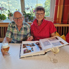 Die Hüttenwirte Werner Fleisch und Manfred Zwischenbrugger im Gespräch und von Eindrücken auf und um die Wormser Hütte.