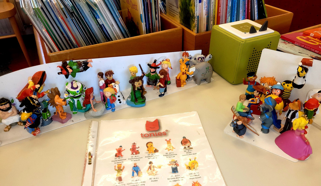 Lochau B__cherei START Leseherbst A Symbolfotos September 2023 _5_.jpg