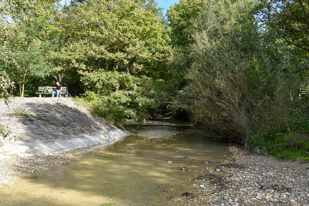 20230929_Ruggbach Hochwasserschutz Spatenstich-23.jpg