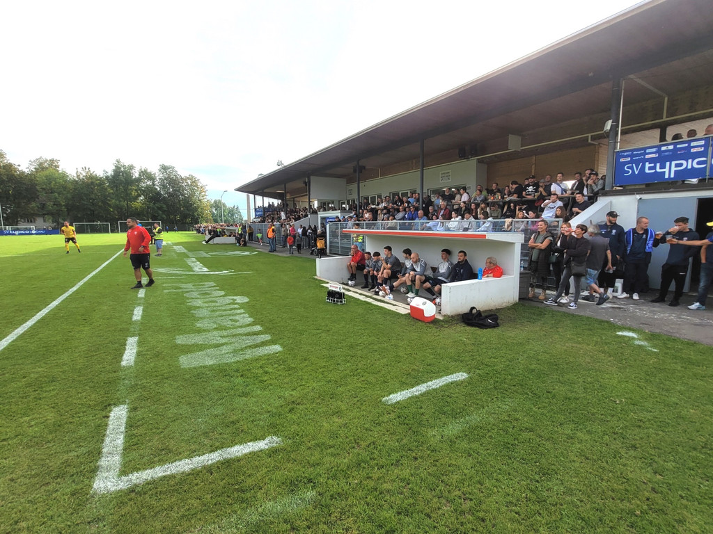 Fu__ball SVL Spiel gegen H__rbranz DAS DERBY 07-10-2023 _17_.jpg