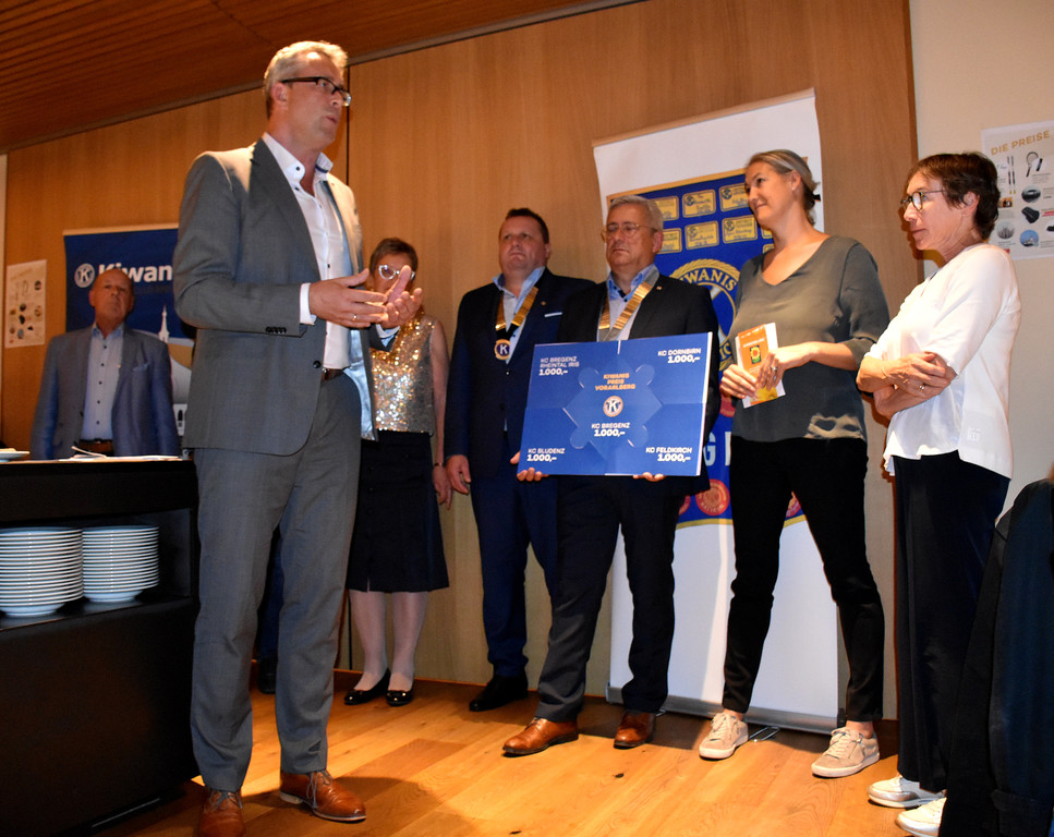 KC Amts__bergabe A _6_.JPG