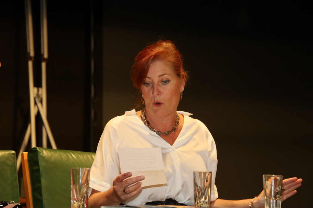 Theater _7_.JPG