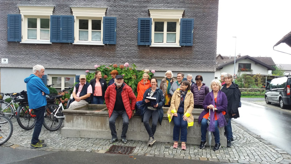 Brunnenwanderung 4.jpg