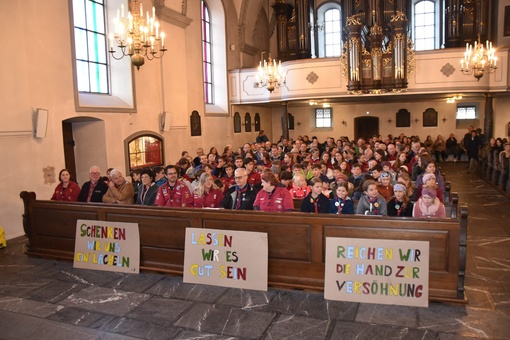 Messfeier G__ste.jpg