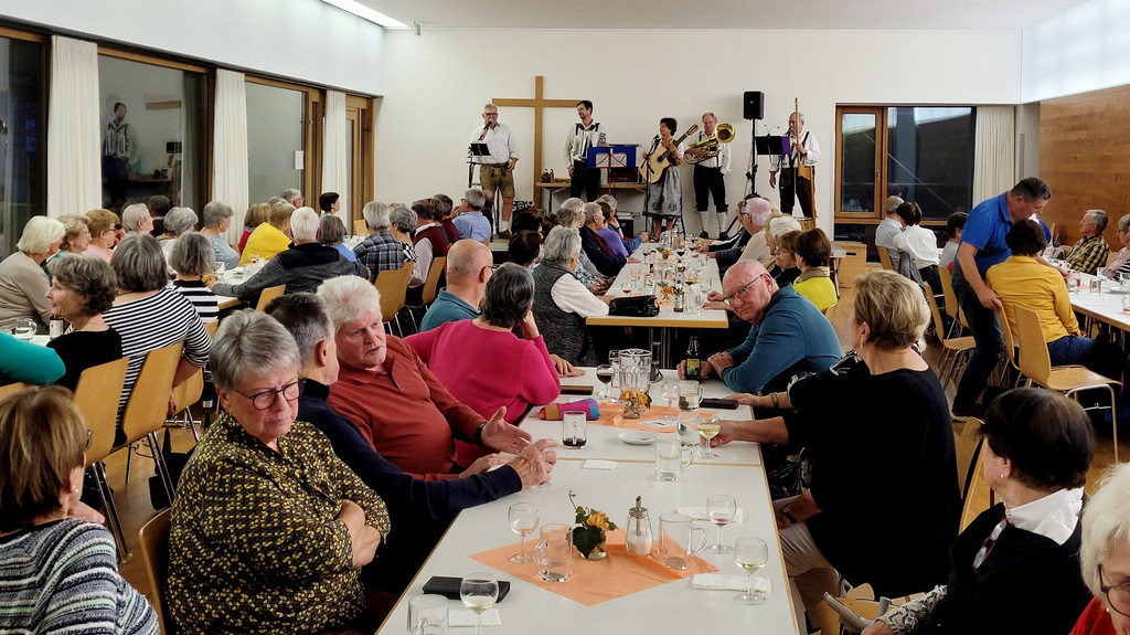 Senioren 50PLUS Lochau T__rggele Nachmittag 14-11-2023 _4_.jpg