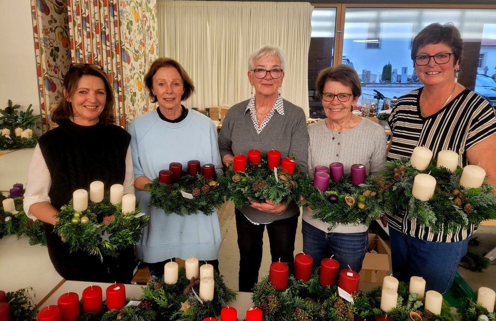 Lochau Adventkranzwoche MISSIONSKREIS Impressionen TERMIN November 2023 _2_.jpg