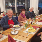 Ehrenmitglieder beim Hock.jpg