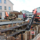 BU 6a DOKU Oberlochauerbach Hochwasserschutz BF SCHULZENTRUM Spundung Juli 2020 _1_.JPG