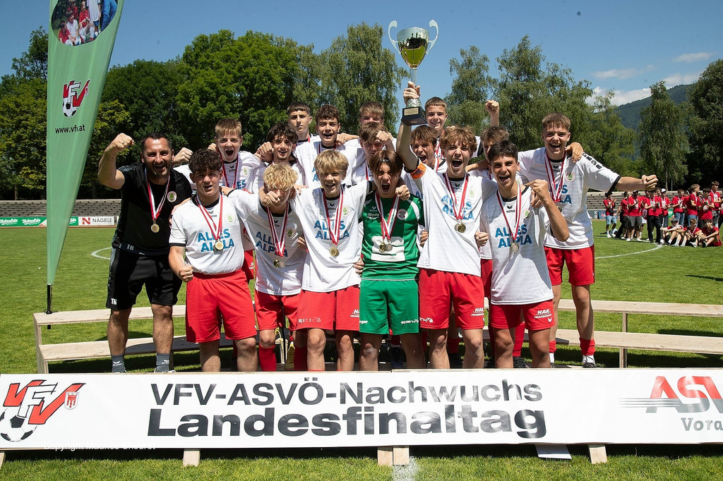 U16.jpeg