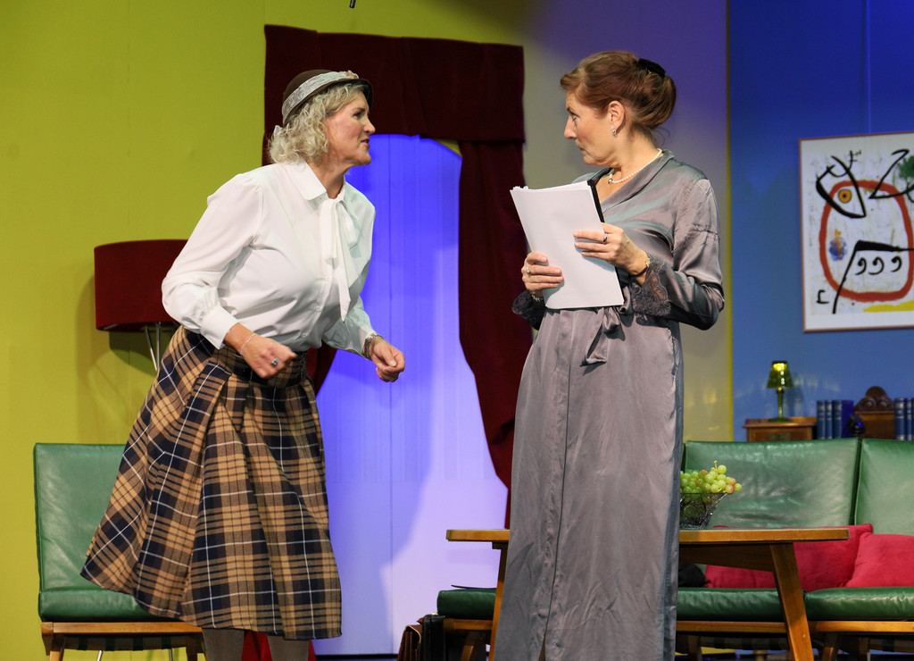 Theater _50_.JPG