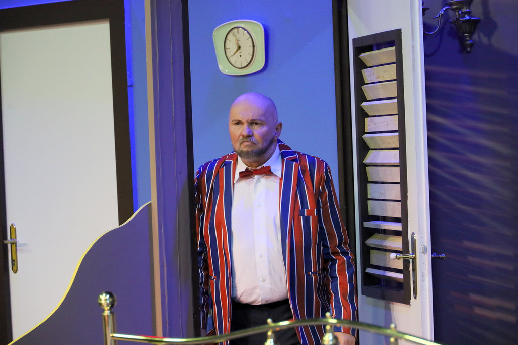 Theater _70_.JPG