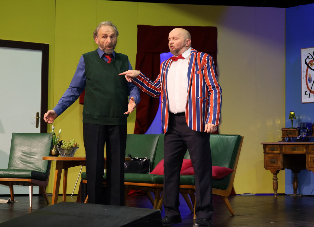 Theater _71_.JPG