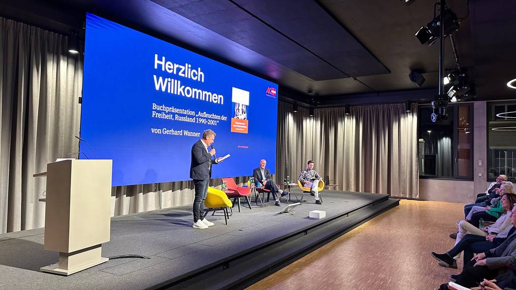 Buchpra__sentation Gerhard Wanner 2.jpg