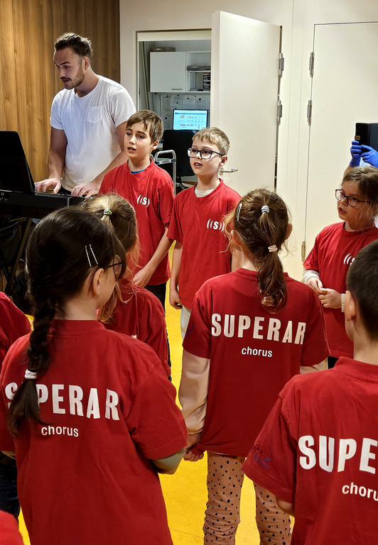 SUPERAR-Klasse im LKH Bregenz _3_.jpg