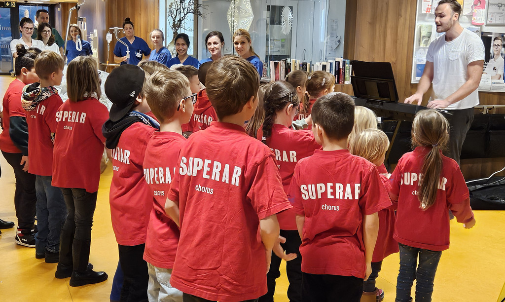 SUPERAR-Klasse im LKH Bregenz _4_.jpg