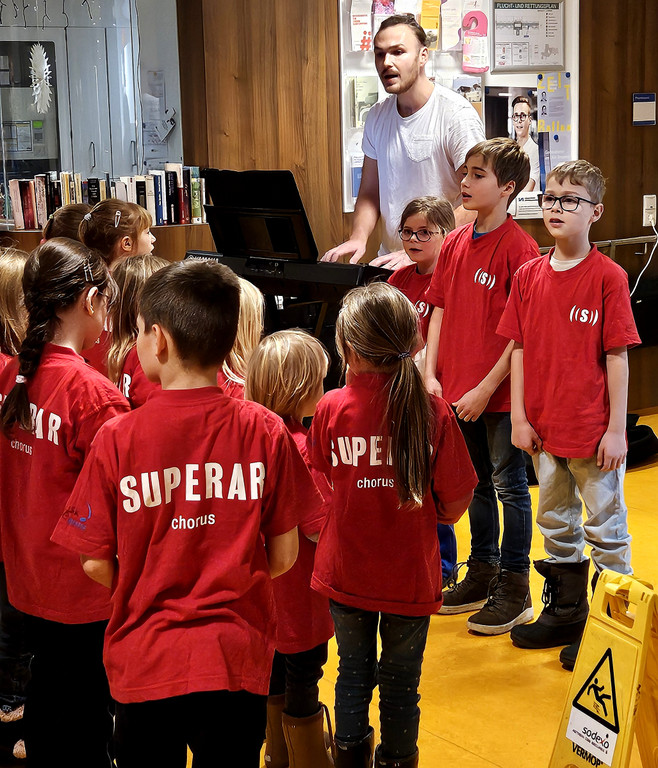 SUPERAR-Klasse im LKH Bregenz _5_.jpg