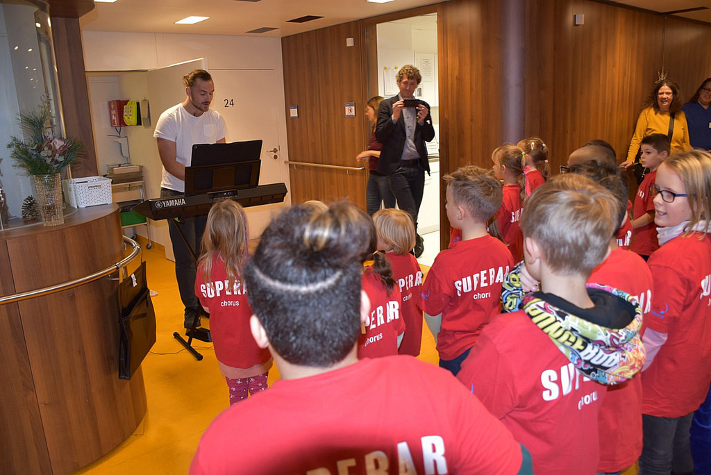 SUPERAR-Klasse im LKH Bregenz _8_.JPG