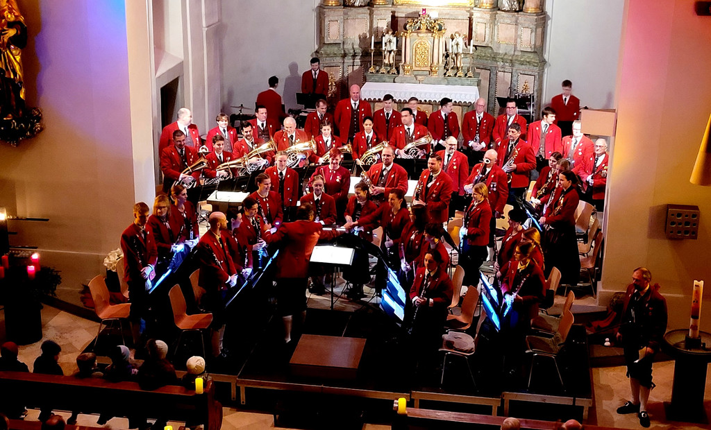 Musikverein ADVENTKONZERT B Kapellmeister Abschied 14-12-2023 _2_.jpg