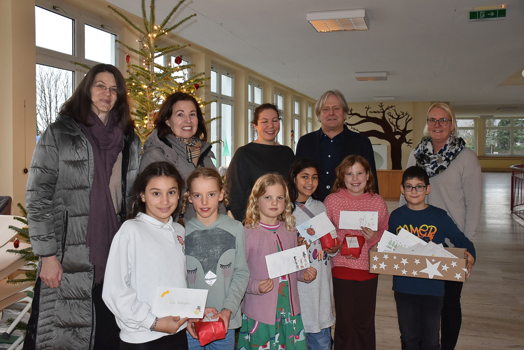 20231211_Jesuheim_Weihnachtskartenaktion-7.jpg